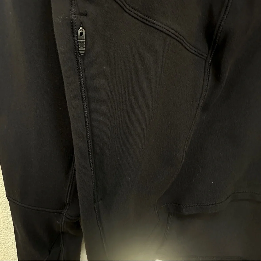 lululemon athletica lululemon it
